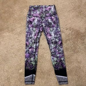 Lululemon leggings